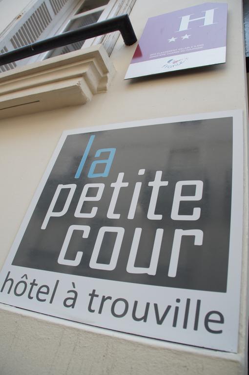 Hotel La Petite Cour Trouville-sur-Mer Exterior foto